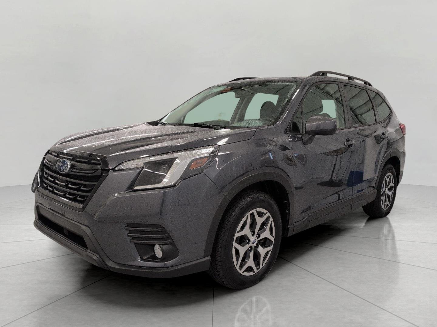 Used 2023 Subaru Forester Premium AWD/4WD image 41