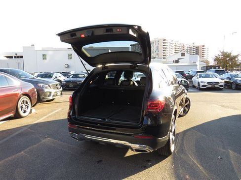 Used 2022 Mercedes-Benz GLC 300 4MATIC image 26