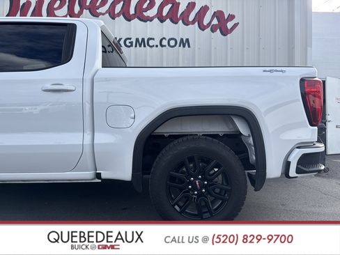 Used 2023 GMC Sierra 1500 Elevation image 2
