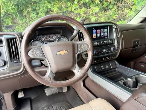 Used 2014 Chevrolet Silverado 1500 LTZ Z71 w/ LTZ Plus Package AWD/4WD image 37