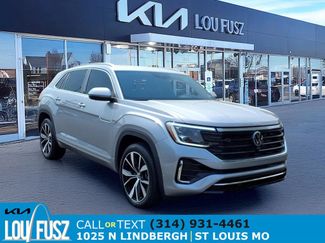 Used 2024 Volkswagen Atlas Cross Sport SEL Premium R-Line AWD/4WD video 1