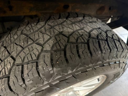 Used 2015 GMC Sierra 1500 SLE w/ SLE Value Package image 24