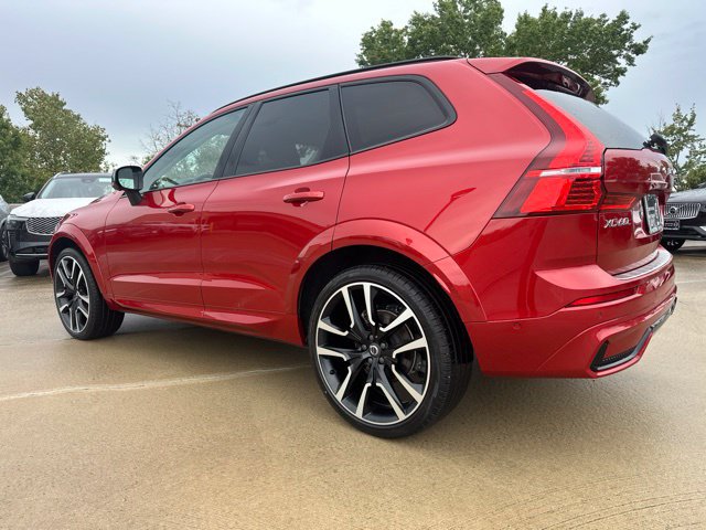 Certified 2025 Volvo XC60 B5 Ultra AWD/4WD image 6