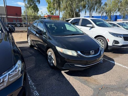 Used 2013 Honda Civic LX image 3