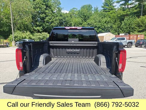 Used 2025 GMC Sierra 1500 SLT w/ SLT Premium Plus Package AWD/4WD image 25