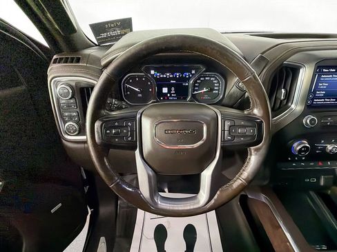 Used 2021 GMC Sierra 1500 Denali w/ Denali Ultimate Package AWD/4WD image 11