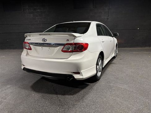 Used 2012 Toyota Corolla S image 4