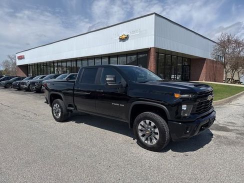 New 2026 Chevrolet Silverado 2500 Custom w/ Custom Value Package image 3