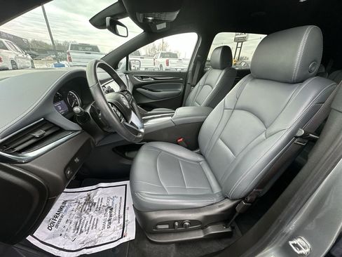 Used 2024 Buick Enclave Essence w/ Sport Touring Edition image 11