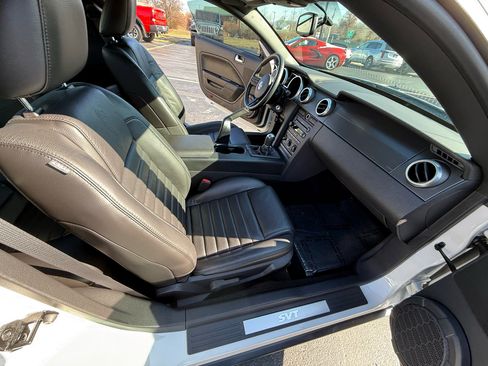 Used 2007 Ford Mustang Shelby GT500 image 34