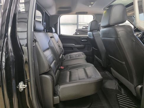 Used 2018 GMC Sierra 2500 Denali w/ Duramax Plus Package AWD/4WD image 20
