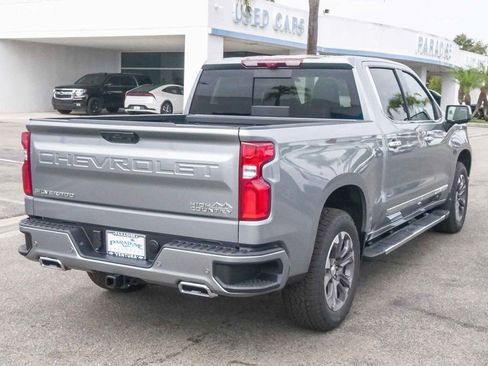 New 2026 Chevrolet Silverado 1500 High Country w/ Technology Package AWD/4WD image 9