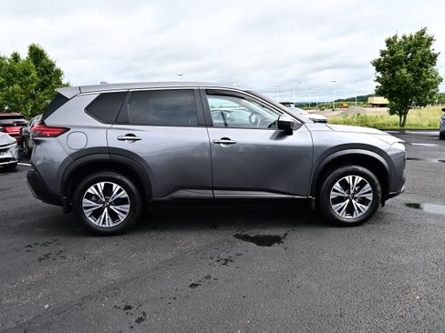 Certified 2023 Nissan Rogue SV AWD/4WD image 5