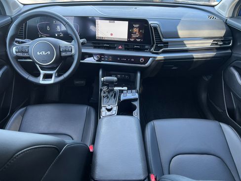 Used 2023 Kia Sportage EX image 26