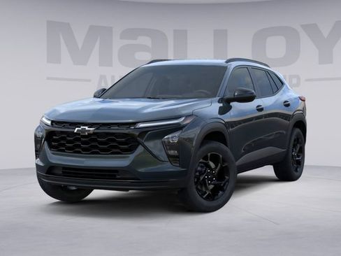 New 2026 Chevrolet Trax LT w/ Driver Confidence Package FWD image 7