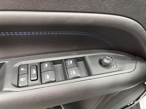 New 2026 Jeep Compass Latitude image 7