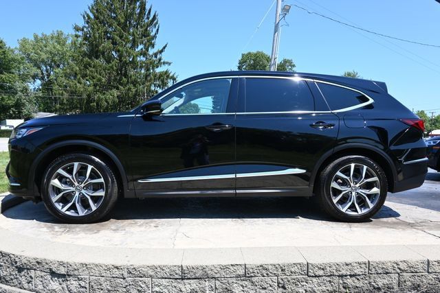 Used 2023 Acura MDX w/ Technology Package AWD/4WD image 8