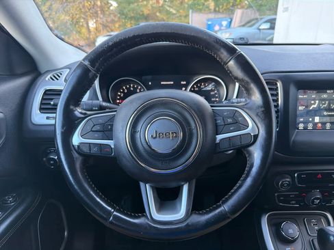 Used 2020 Jeep Compass Latitude w/ Popular Equipment Group image 17