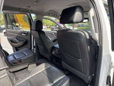 Used 2020 Chevrolet Tahoe Premier RWD image 33