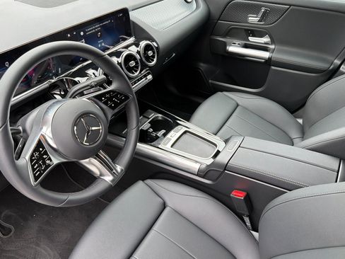 New 2026 Mercedes-Benz GLA 250 image 9