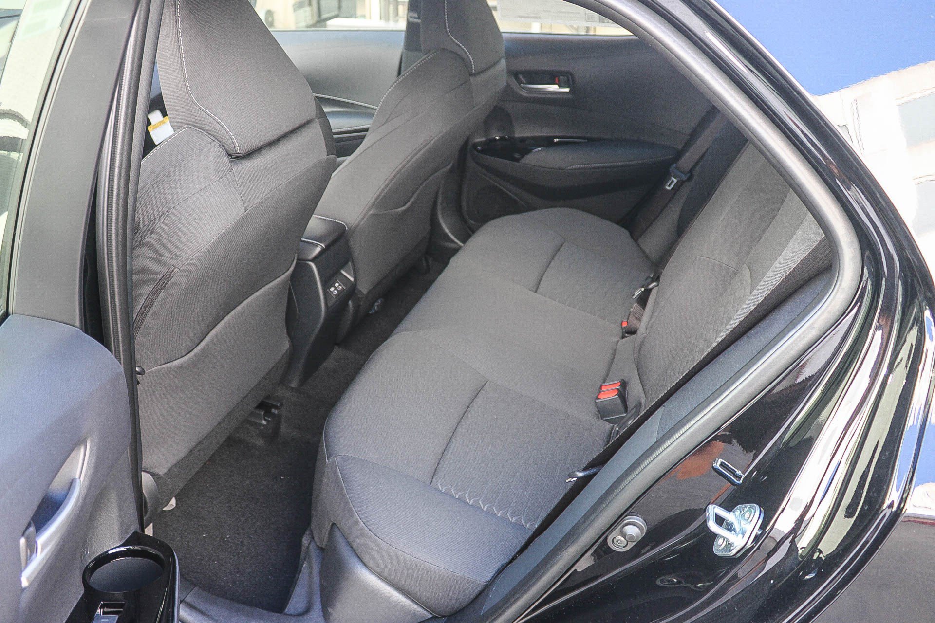 New 2027 Toyota Corolla SE FWD image 21