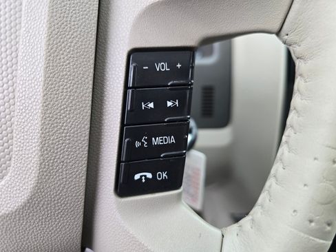Used 2010 Ford Escape 4WD Hybrid image 7