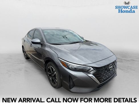 Used 2025 Nissan Sentra SV FWD image 6