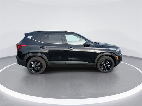 New 2026 Kia Seltos EX w/ EX Sunroof Package image 9