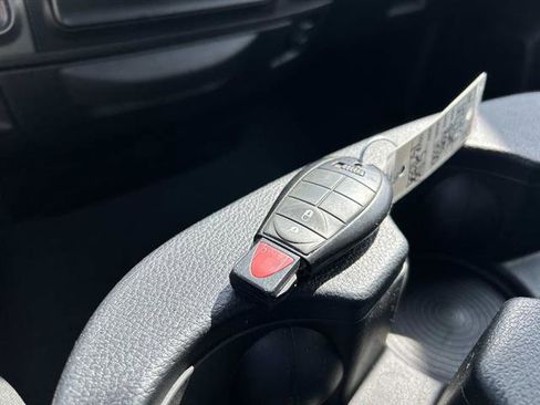 Used 2024 RAM 1500 Classic SLT image 32