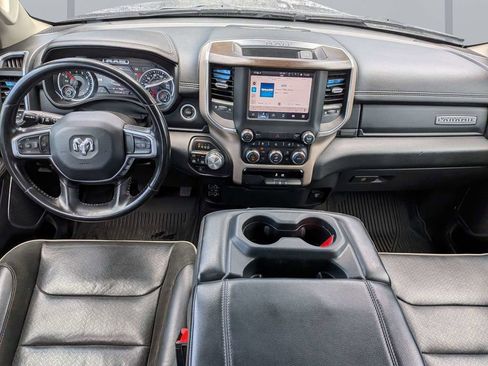 Used 2022 RAM 1500 Laramie AWD/4WD image 15
