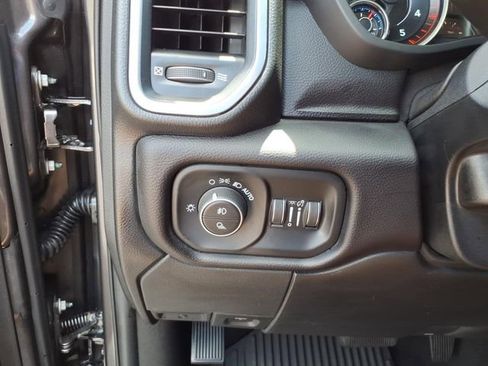 New 2026 RAM 2500 Big Horn AWD/4WD image 21