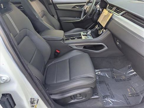 Certified 2026 Jaguar F-PACE R-Dynamic S AWD/4WD image 22