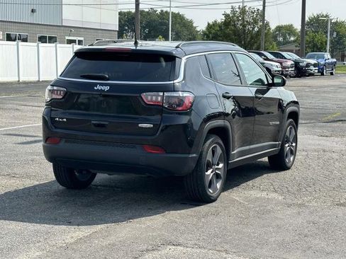 Certified 2022 Jeep Compass Latitude image 4