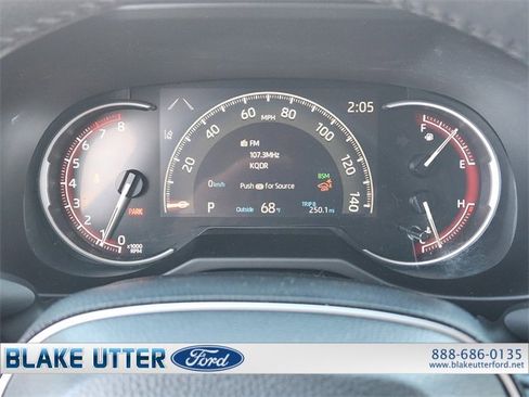 Used 2024 Toyota RAV4 XLE Premium image 17