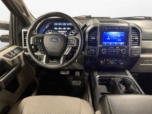 Used 2020 Ford F250 XLT w/ XLT Value Package image 11