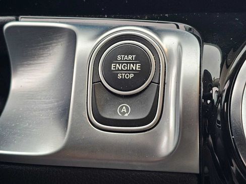 Certified 2022 Mercedes-Benz GLB 250 image 30