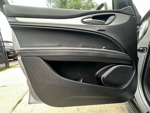 Used 2018 Alfa Romeo Stelvio Ti Sport AWD/4WD image 23