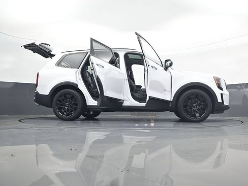Used 2022 Kia Telluride EX w/ EX Premium Package AWD/4WD image 35