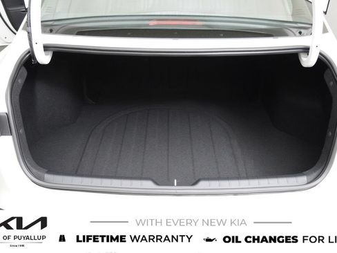 New 2026 Kia K4 FWD image 19