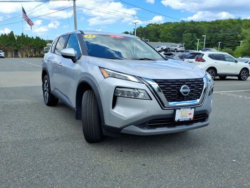 Certified 2023 Nissan Rogue SV AWD/4WD image 3