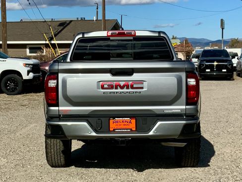 New 2026 GMC Canyon Elevation image 4