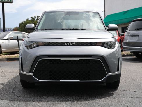 Used 2025 Kia Soul S FWD image 21