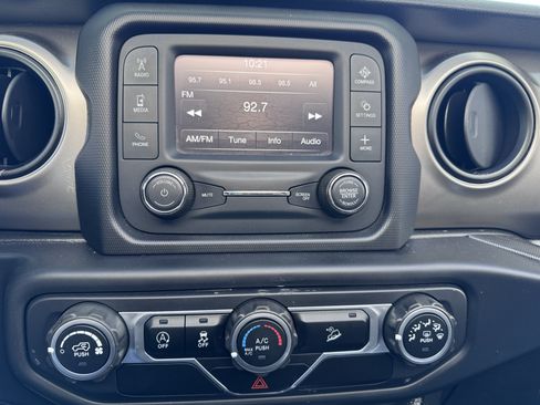 Used 2020 Jeep Wrangler Unlimited Sport S AWD/4WD image 26