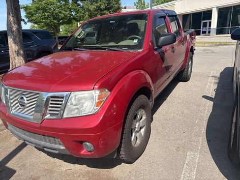 Used 2012 Nissan Frontier SV w/ SV Premium Utility Pkg RWD image 2