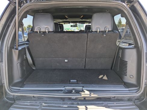 Used 2017 Ford Expedition Limited AWD/4WD image 35