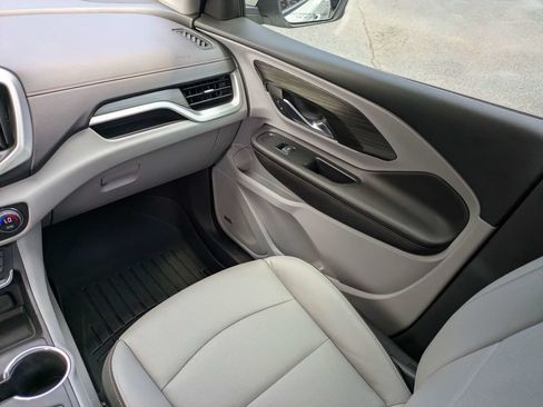 Used 2021 GMC Terrain SLT w/ Infotainment Package II FWD image 17
