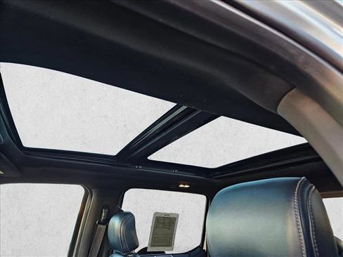 Used 2018 Ford F150 Limited w/ Trailer Tow Package image 10