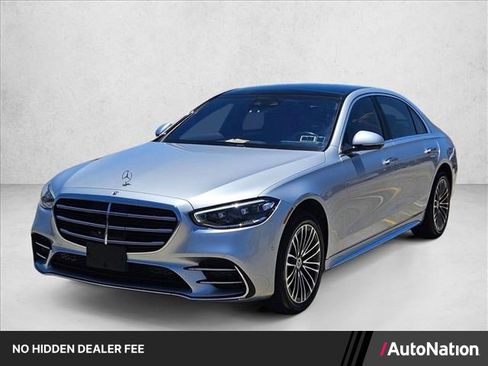 Used 2022 Mercedes-Benz S 500 4MATIC image 1