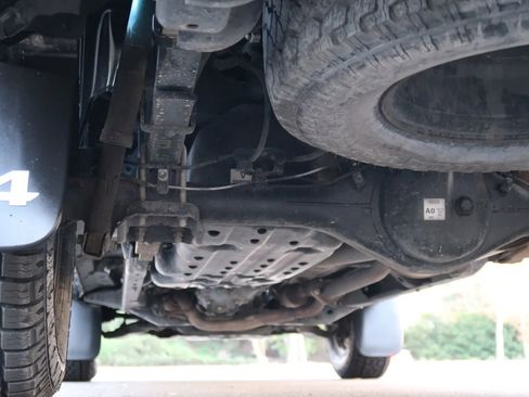 Used 2012 Toyota Tacoma Pickup 4D 5 ft image 10