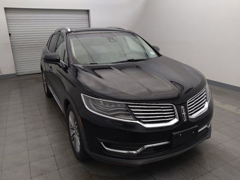 Used 2018 Lincoln MKX Reserve w/ Luxury Package FWD image 14